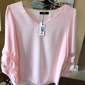 V-neck three-quarter length top